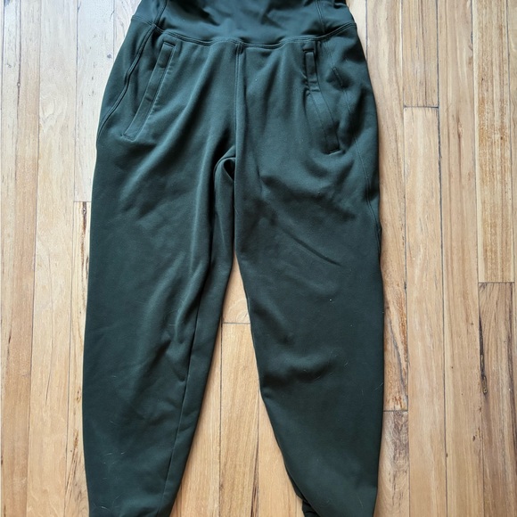 Athleta Olive Green Unstoppable Fleece-Lined Joggers - Picture 4 of 5